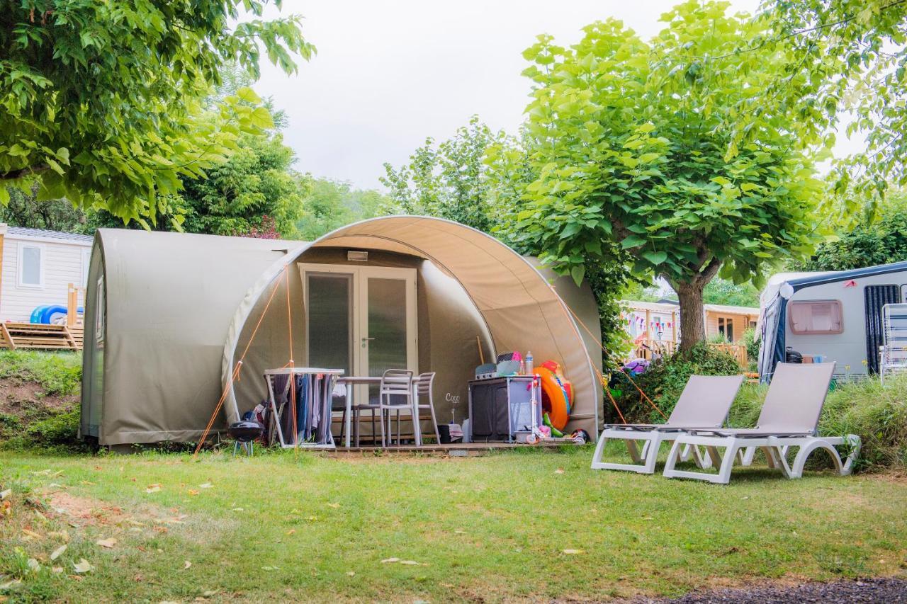 Camping Rcn Le Moulin De La Pique Belvès Exteriör bild