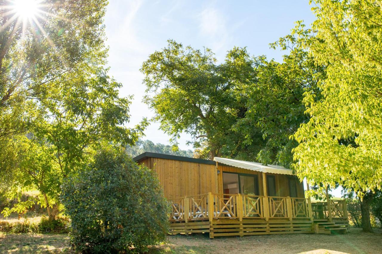 Camping Rcn Le Moulin De La Pique Belvès Exteriör bild